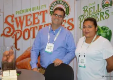Steven Ceccarelli and Diana Ramirez with Farm Fresh Produce talk to show attendees about sweet potatoes. Right after Fresh Summit, the team was off to Madrid for Fruit Attraction.
